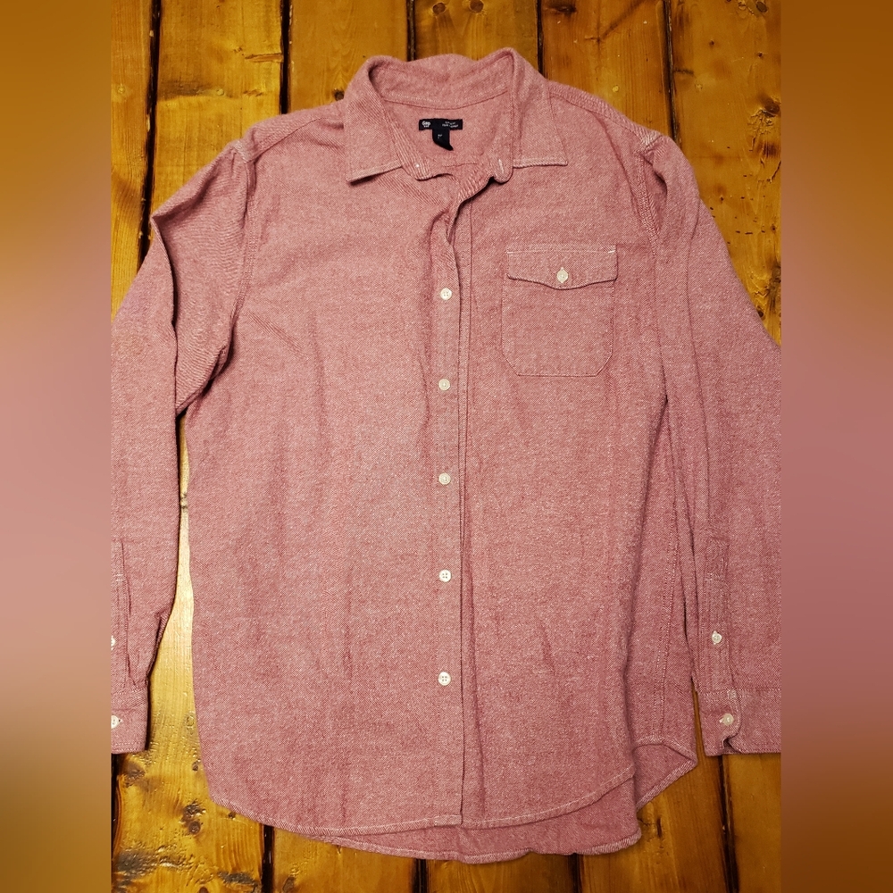 Men's Gap Pink Button-Up Shirt